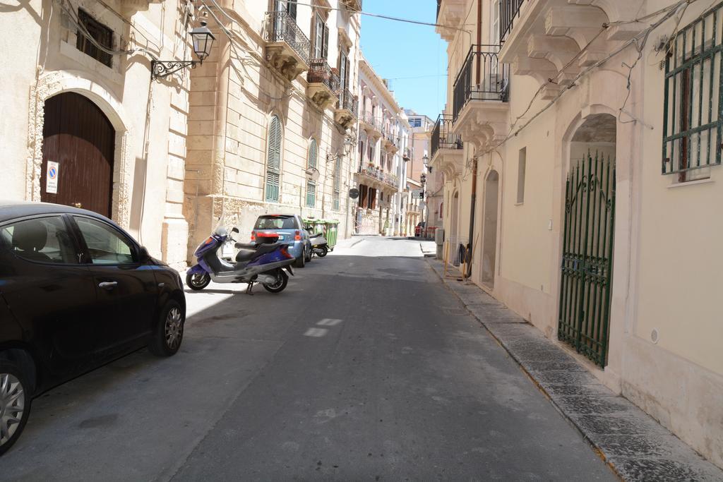 Villa Syrakosia A Ortigia Syracuse Exterior foto